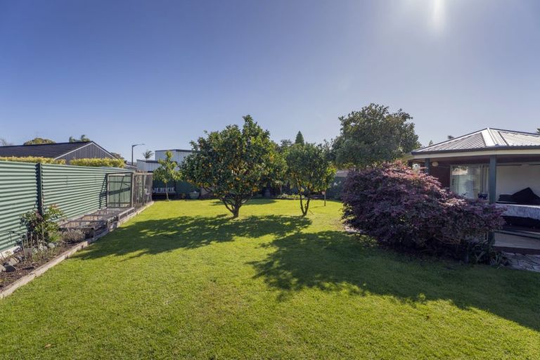 Photo of property in 77 Catherine Crescent, Whitianga, 3510