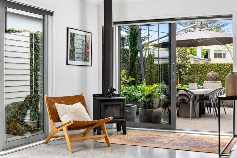 Photo of property in 123 Waghorne Street, Ahuriri, Napier, 4110