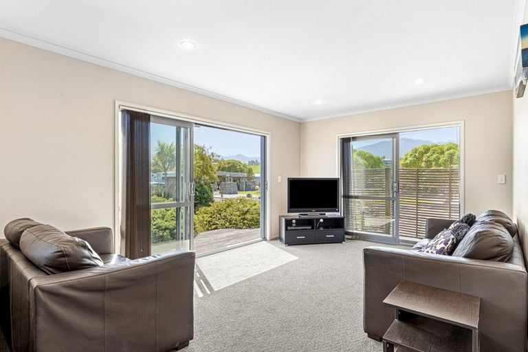 Photo of property in 3 Mcrae Gardens, Kaikoura Flat, Kaikoura, 7371