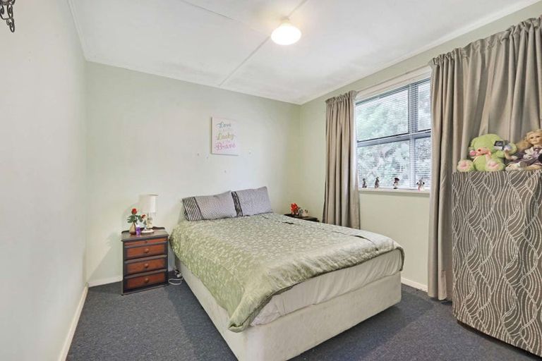 Photo of property in 20 Suffolk Street, Patea, 4520