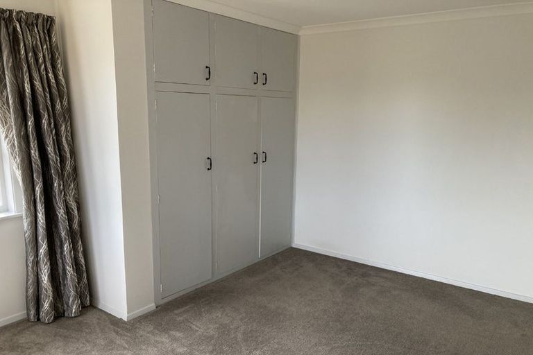 Photo of property in 2/28 Tintern Avenue, Avonhead, Christchurch, 8042