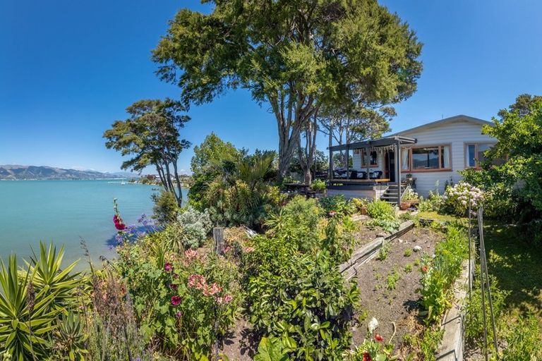 Photo of property in 61 Martin Street, Monaco, Nelson, 7011