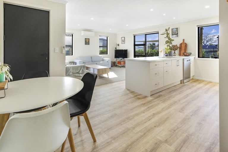 Photo of property in 4/5 Hall Street, Kihikihi, Te Awamutu, 3800