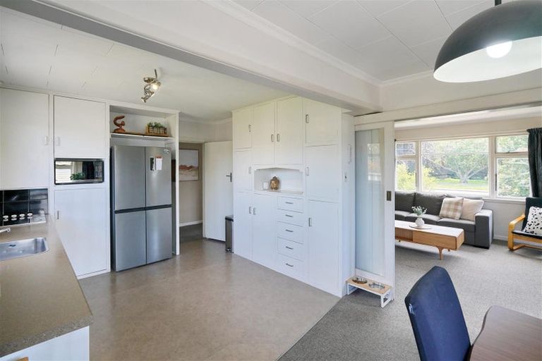 Photo of property in 24 Lincoln Road, Hillmorton, Christchurch, 8024