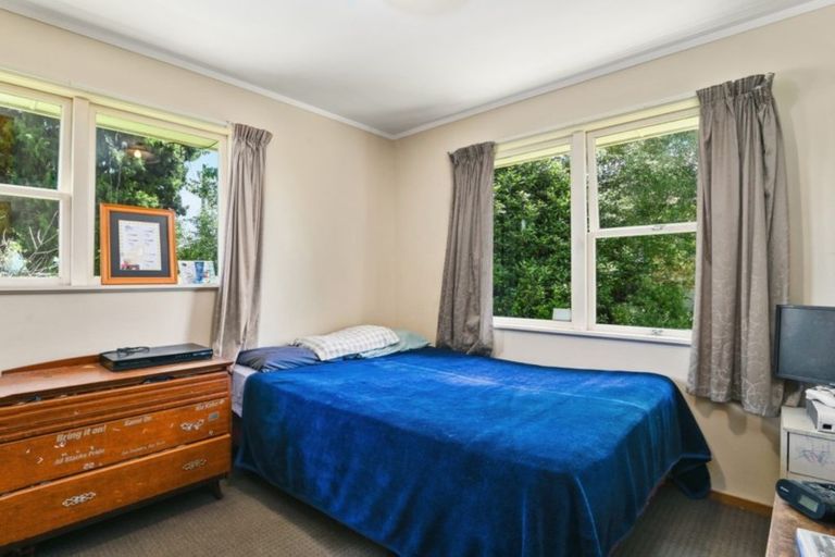 Photo of property in 27 Island View Road, Western Heights, Rotorua, 3015