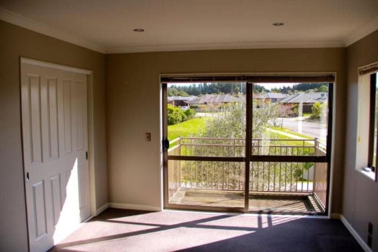 Photo of property in 1 Jade Lane, Paraparaumu, 5032
