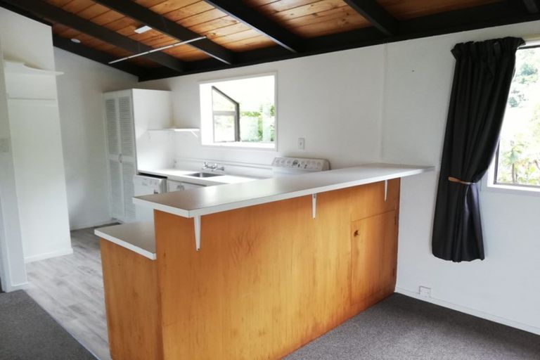 Photo of property in 283 Old North Road, Kumeu, 0892