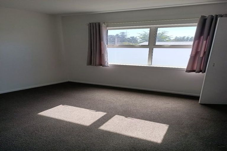 Photo of property in 2/1 June Place, Hamilton East, Hamilton, 3216