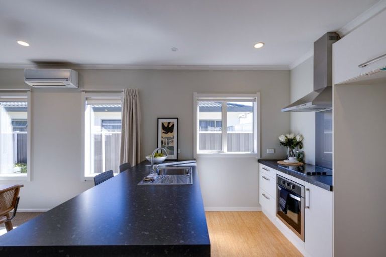 Photo of property in 2 Warwick Crescent, Taradale, Napier, 4112