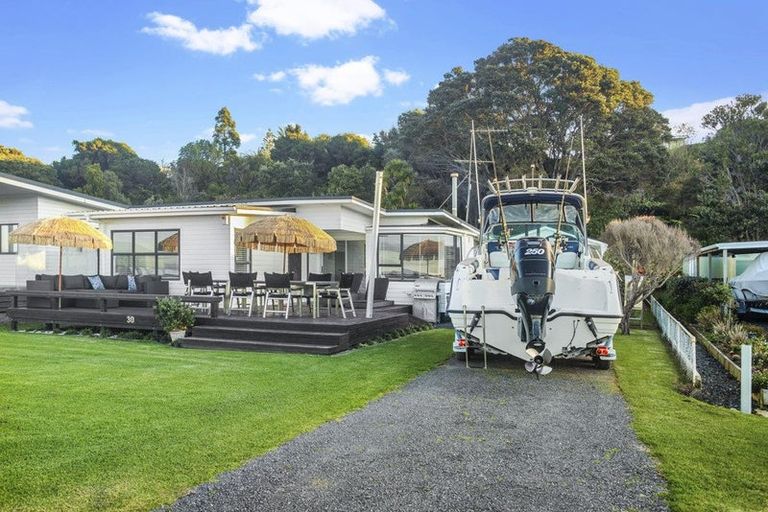 Photo of property in 30 Logan Drive, Manukau Heads, Awhitu, 2684