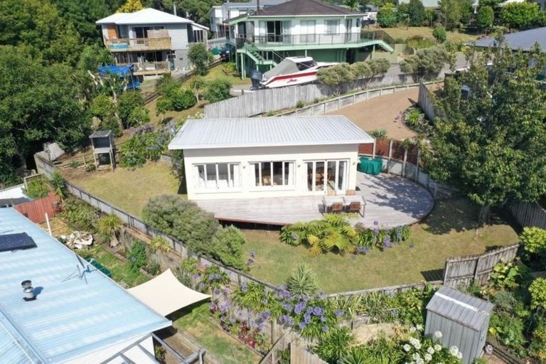 Photo of property in 125b Bruce Wallace Place, Whangamata, 3620