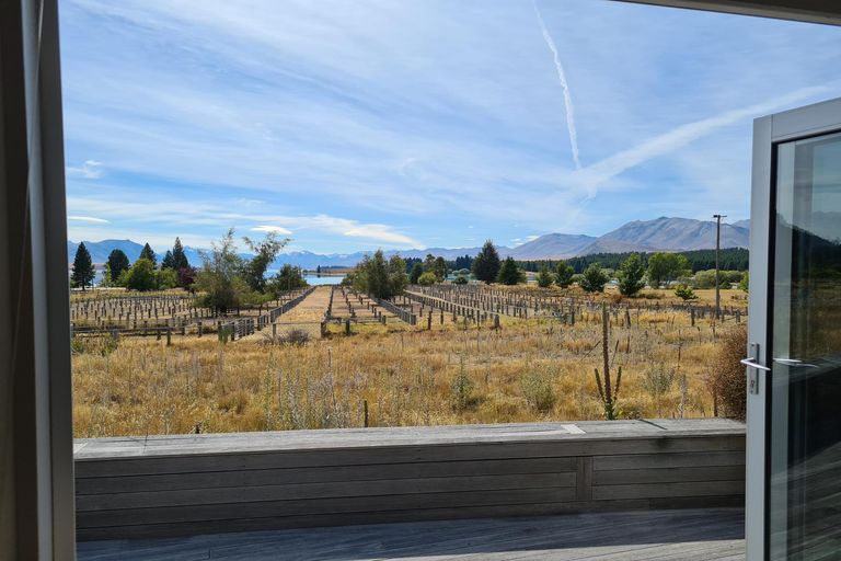 Photo of property in 9 Dwyer Place, Lake Tekapo, 7999