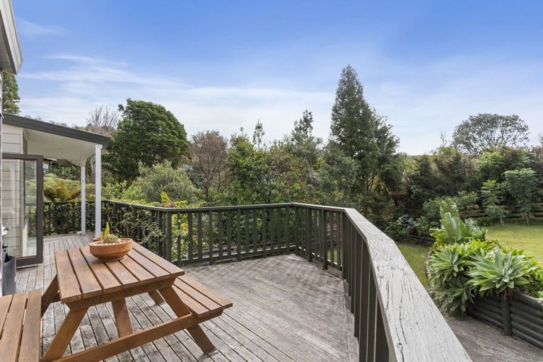 Photo of property in 115 Onemana Drive, Onemana, Whangamata, 3691