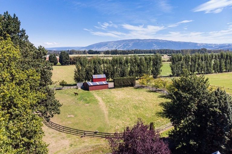 Photo of property in 320 Gladstone Road South, East Taieri, Mosgiel, 9092