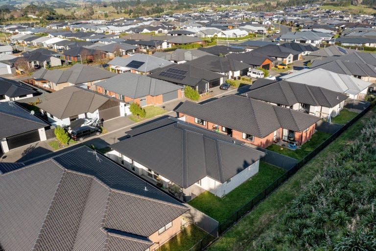 Photo of property in 16 Raby Lane, Pyes Pa, Tauranga, 3112