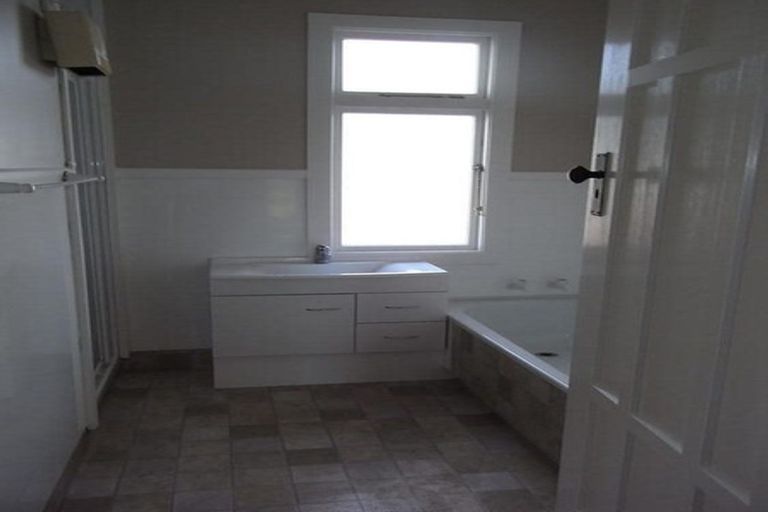 Photo of property in 35 Leith Street, Windsor, Invercargill, 9810