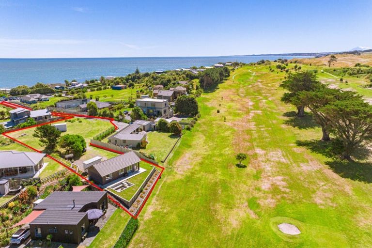 Photo of property in 26a Longbeach Drive, Castlecliff, Whanganui, 4501