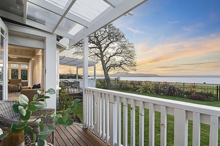 Photo of property in 9 Willow Avenue, Hannahs Bay, Rotorua, 3010