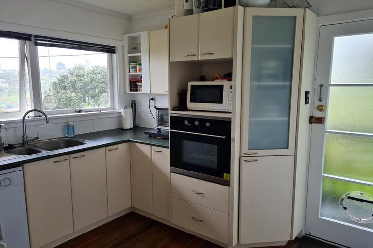 Photo of property in 548 Whangaparaoa Road, Stanmore Bay, Whangaparaoa, 0932