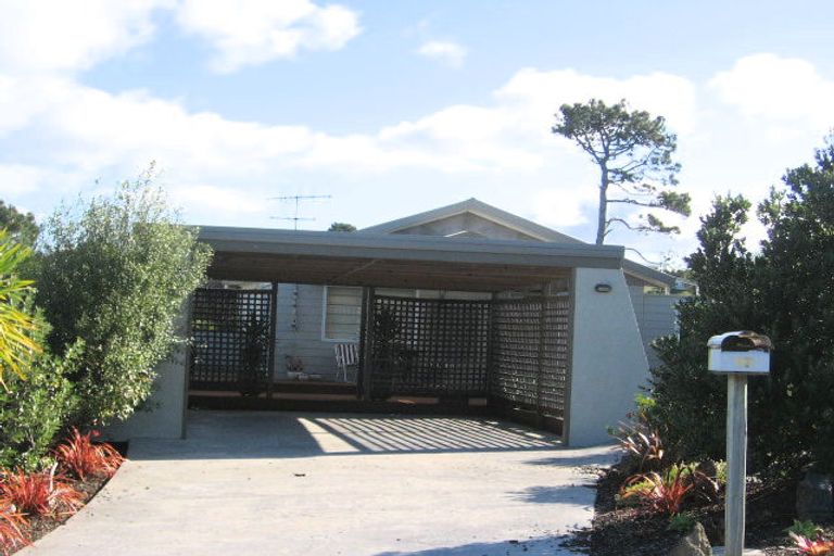 Photo of property in 17 Kanuka Place, Mangawhai Heads, Mangawhai, 0505