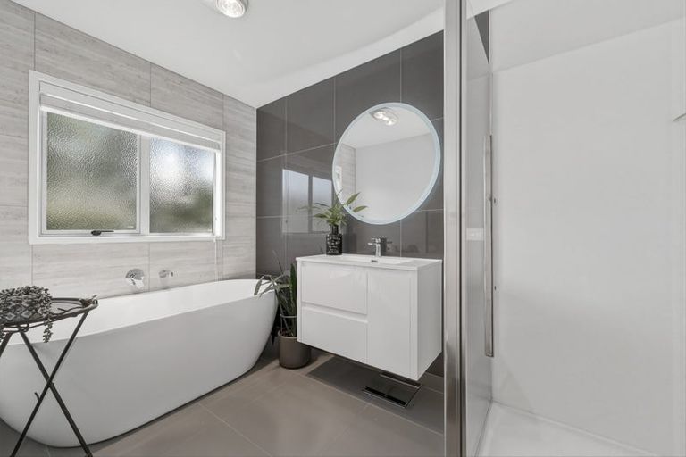 Photo of property in 1/45 Rita Street, Mount Maunganui, 3116