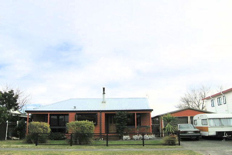 Photo of property in 36 Ryan Crescent, Greenmeadows, Napier, 4112