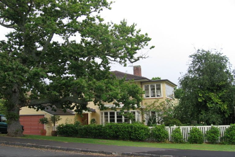 Photo of property in 128 St Stephens Avenue, Parnell, Auckland, 1052