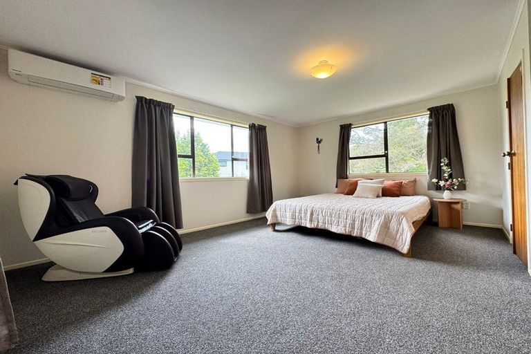 Photo of property in 7 Golf Road, New Lynn, Auckland, 0600
