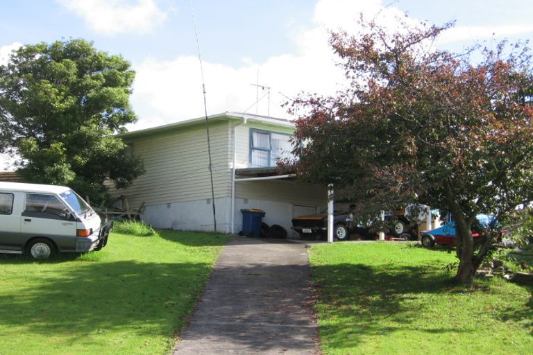 Photo of property in 3 Justin Place, Te Atatu Peninsula, Auckland, 0610