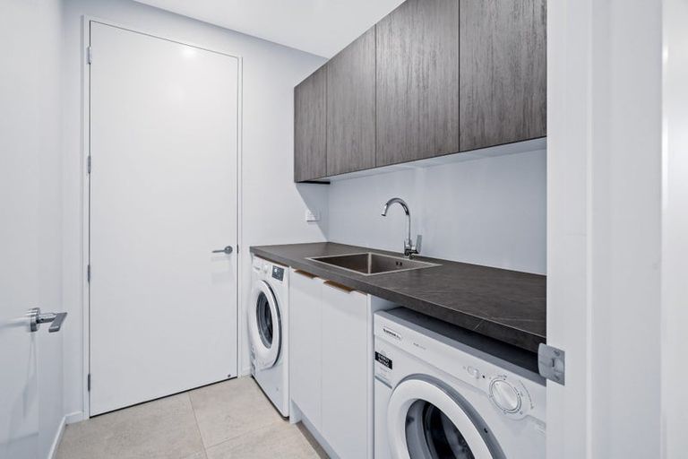 Photo of property in 10 Martini Avenue, Leeston, 7632