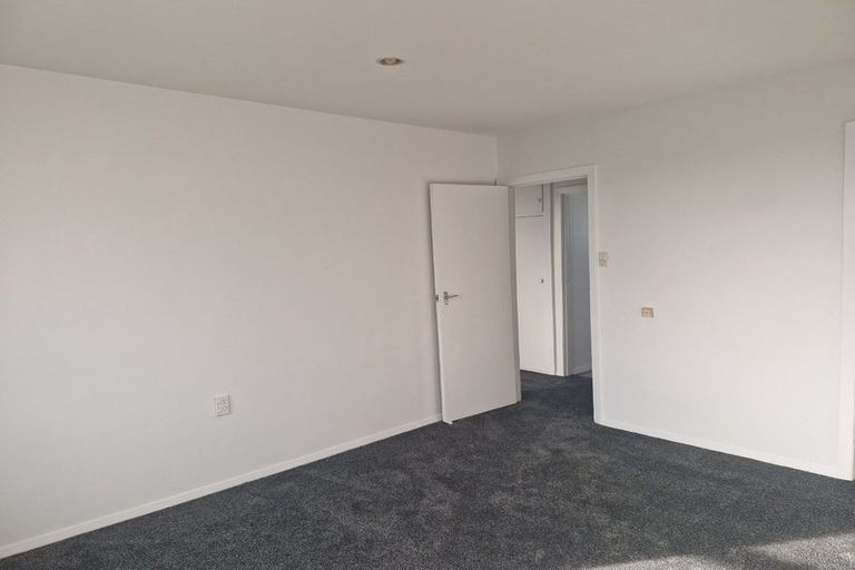 Photo of property in 107 Waltham Road, Sydenham, Christchurch, 8023