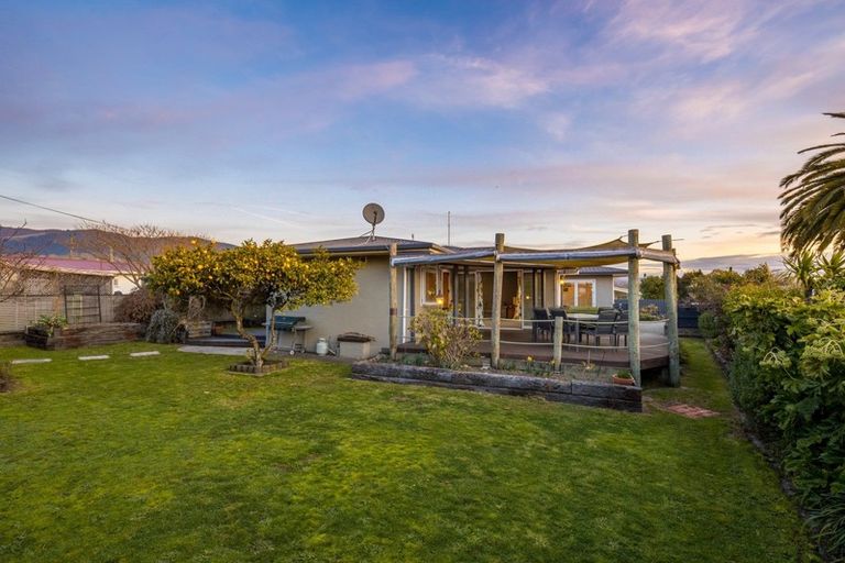 Photo of property in 99 Songer Street, Stoke, Nelson, 7011