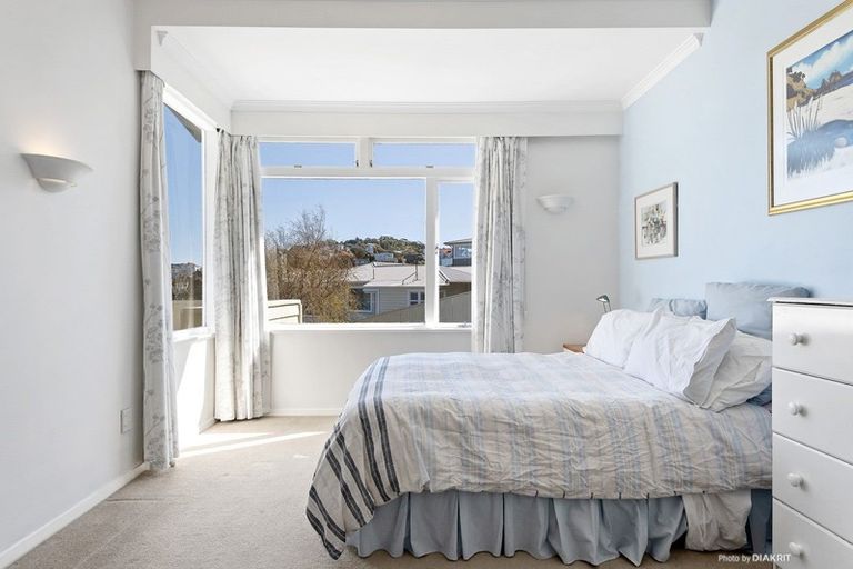 Photo of property in 165 Onslow Road, Khandallah, Wellington, 6035