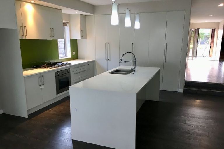 Photo of property in 18 Aviano Close, Flat Bush, Auckland, 2019