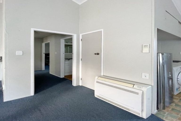 Photo of property in 32 Cooper Street, Lansdowne, Masterton, 5810