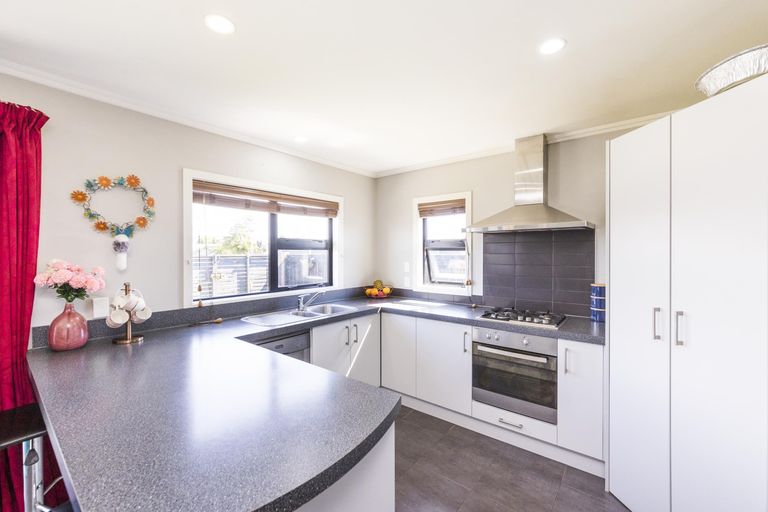 Photo of property in 1 Angelina Way, Kelvin Grove, Palmerston North, 4414