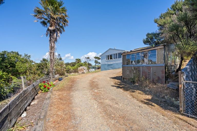 Photo of property in 222 Kerr Road, Parua Bay, Onerahi, 0192