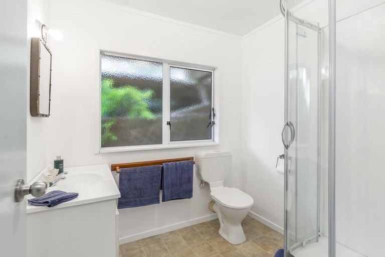 Photo of property in 70 Tiri Road, Manly, Whangaparaoa, 0930
