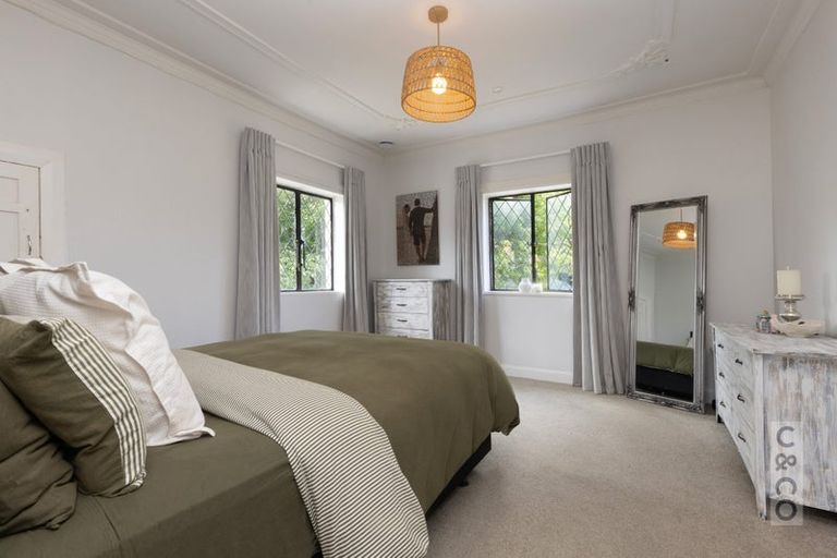 Photo of property in 855 State Highway 16, Waimauku, 0812