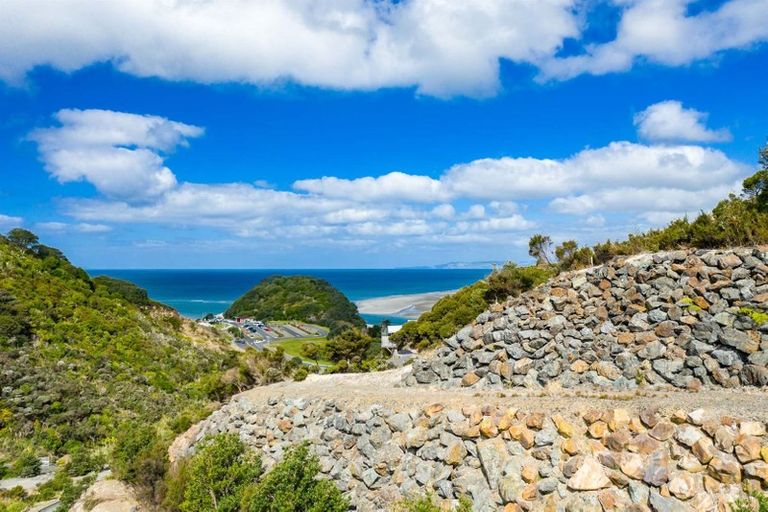 Photo of property in 31 Surf Road, Mangawhai Heads, Mangawhai, 0505