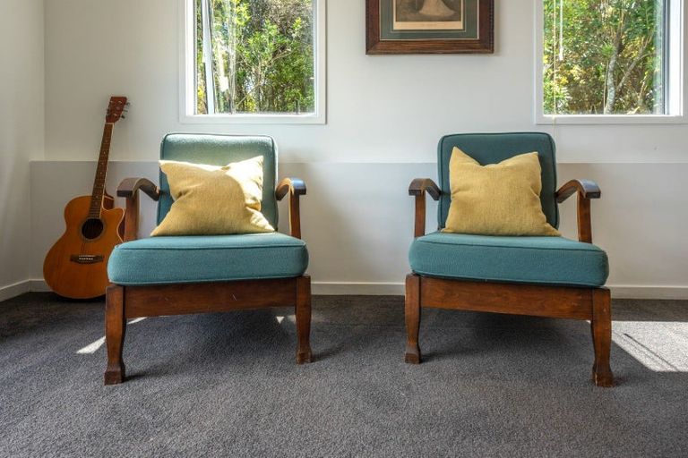 Photo of property in 12 Makora Avenue, Oneroa, Waiheke Island, 1081