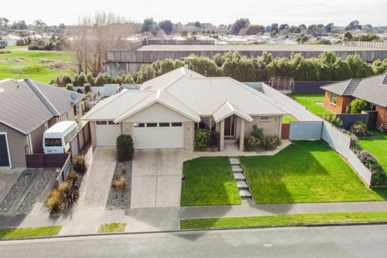 Photo of property in 34 Hoffman Court, Waikiwi, Invercargill, 9810