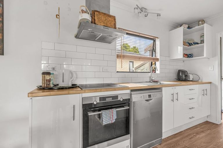 Photo of property in 84b Porchester Road, Papakura, 2110