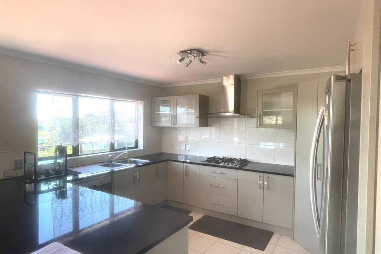 Photo of property in 58 Cartmel Avenue, Massey, Auckland, 0614