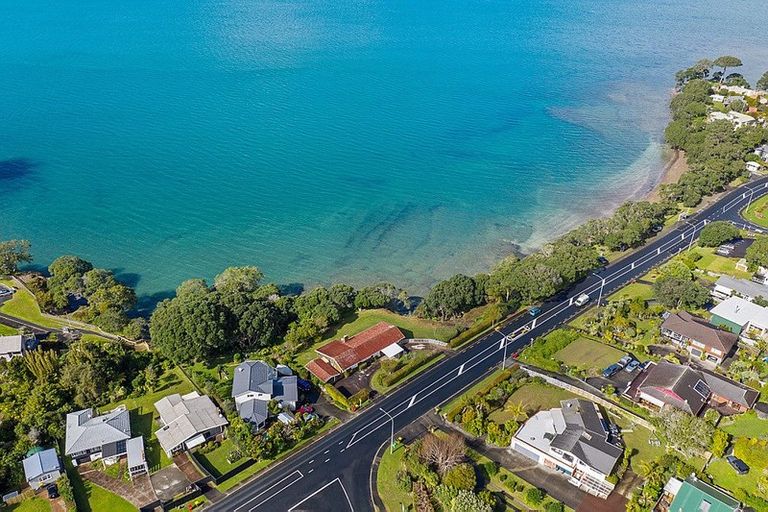 Photo of property in 899 Whangaparaoa Road, Manly, Whangaparaoa, 0930