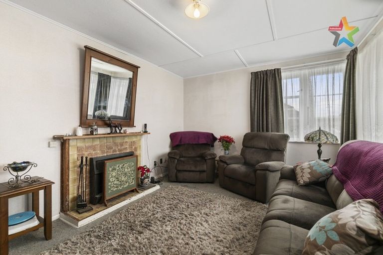 Photo of property in 3 Butler Street, Naenae, Lower Hutt, 5011