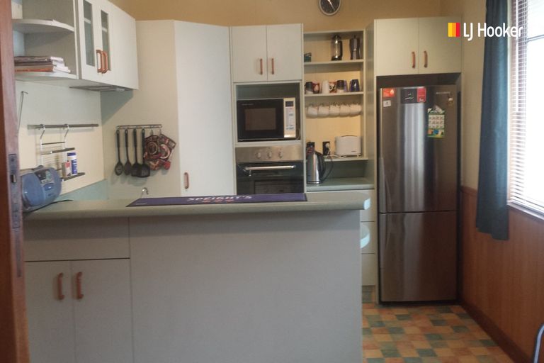 Photo of property in 73 Tahuna Road, Tainui, Dunedin, 9013