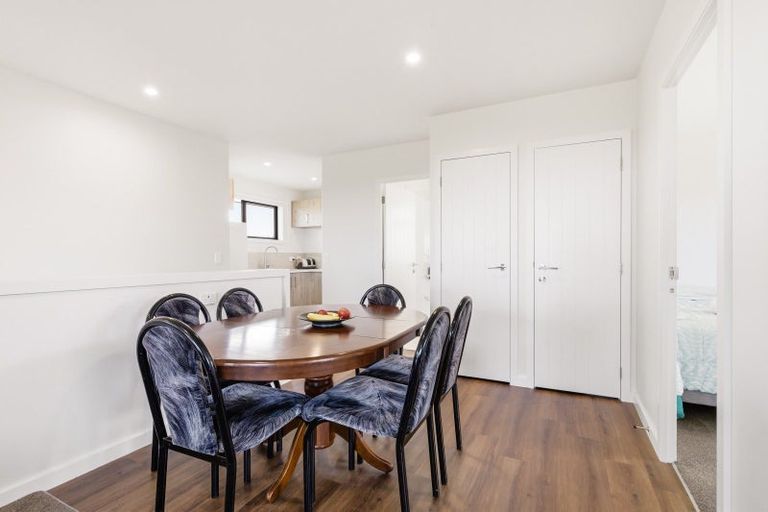 Photo of property in 1 Glendas Way, Acacia Bay, 3385