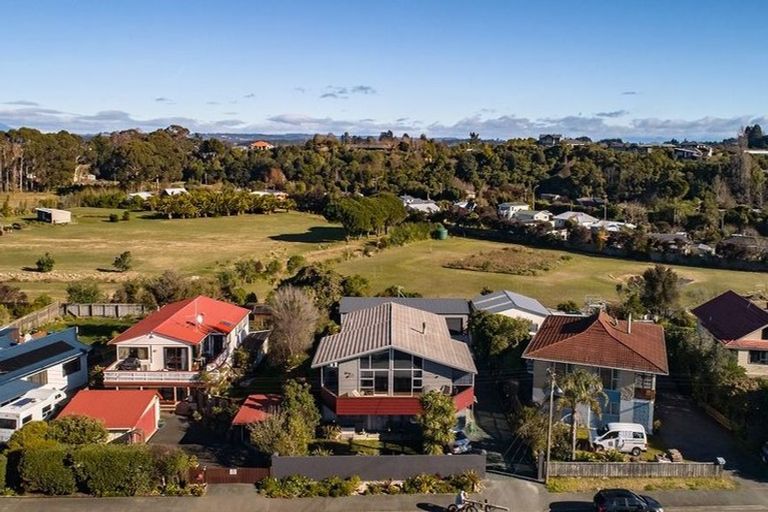 Photo of property in 20 Broadsea Avenue, Ruby Bay, Mapua, 7005