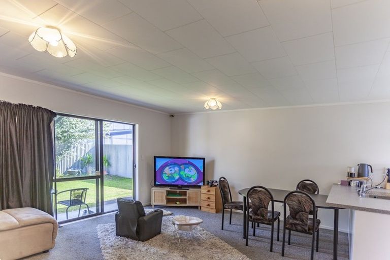 Photo of property in 3/92 Nuffield Avenue, Marewa, Napier, 4110